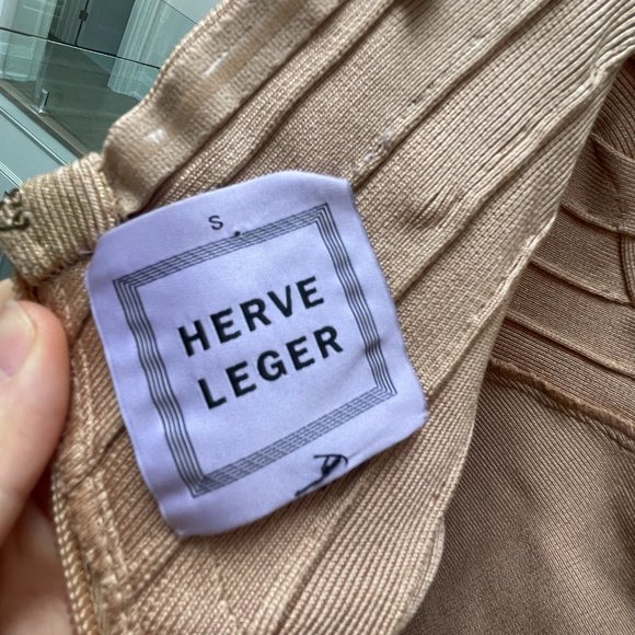 HERVE LEGER GOLDEN ICON METALLIC BANDAGE BUSTIER MINI DRESS - Picture 4 of 6